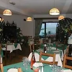 Atoll Logis Angers, 3* Beaucouzé