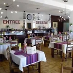 Atoll Logis Angers, Hotel 3*