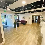 Hotel Atoll Logis Angers, 3*