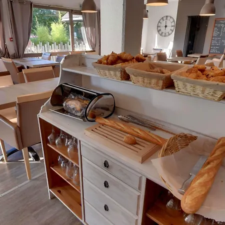 Hotel Atoll Logis Angers,