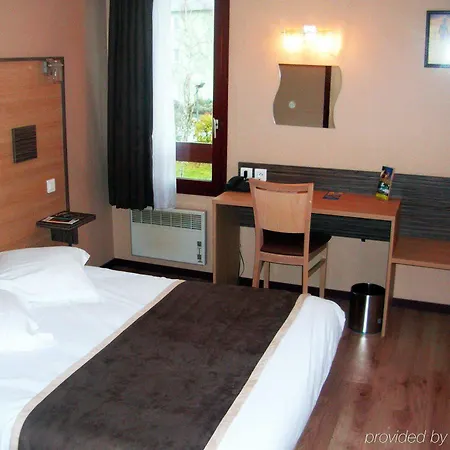 Atoll Logis Angers, Hotel