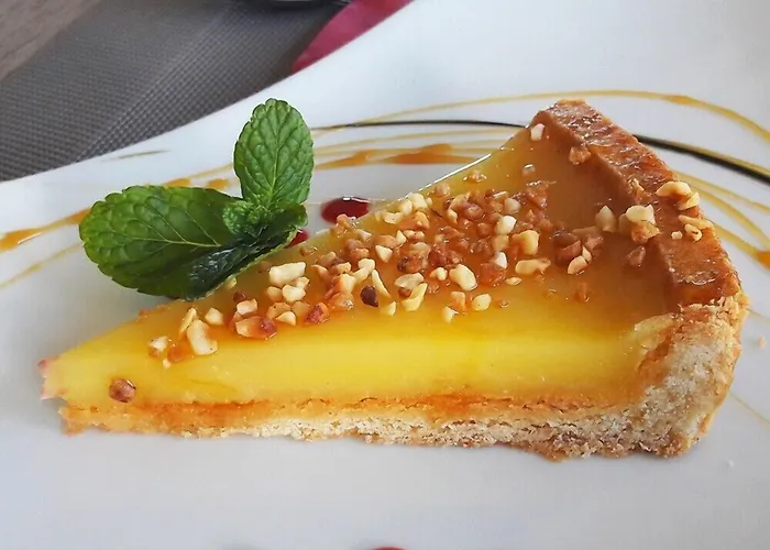 Atoll Logis Angers, Hotel