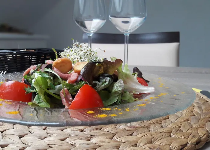 Atoll Logis Angers, Hotel Beaucouze