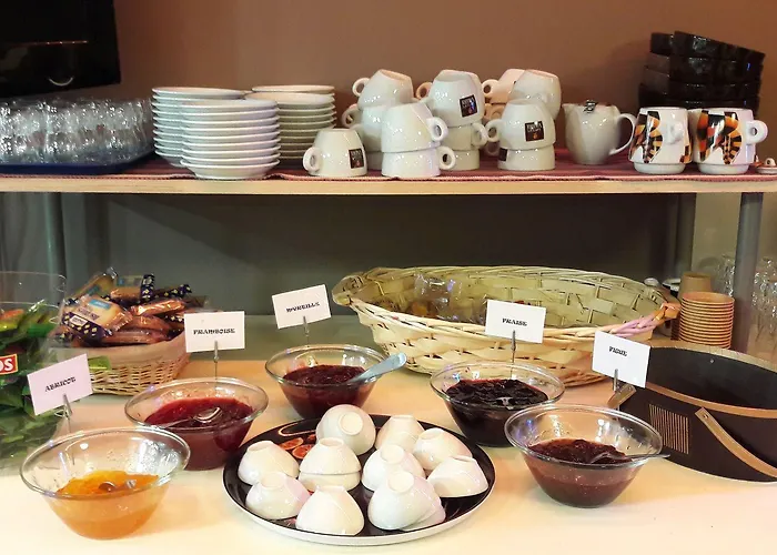 Atoll Logis Angers, Hotel Beaucouzé