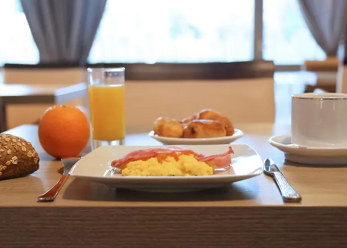 Atoll Logis Angers, 3* Beaucouzé