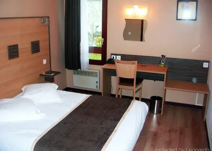 Atoll Logis Angers, Hotel