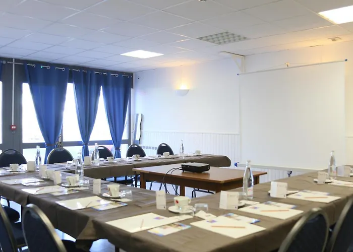 Atoll Logis Angers, 3* Beaucouzé