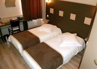 Atoll Logis Angers, Hotel