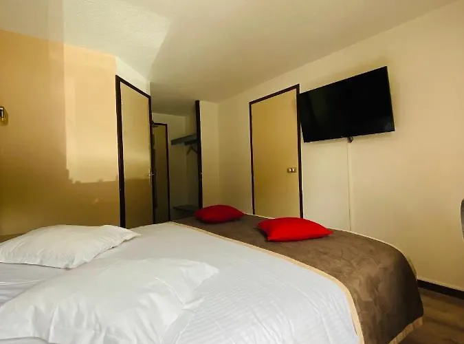 Atoll Logis Angers, ホテル